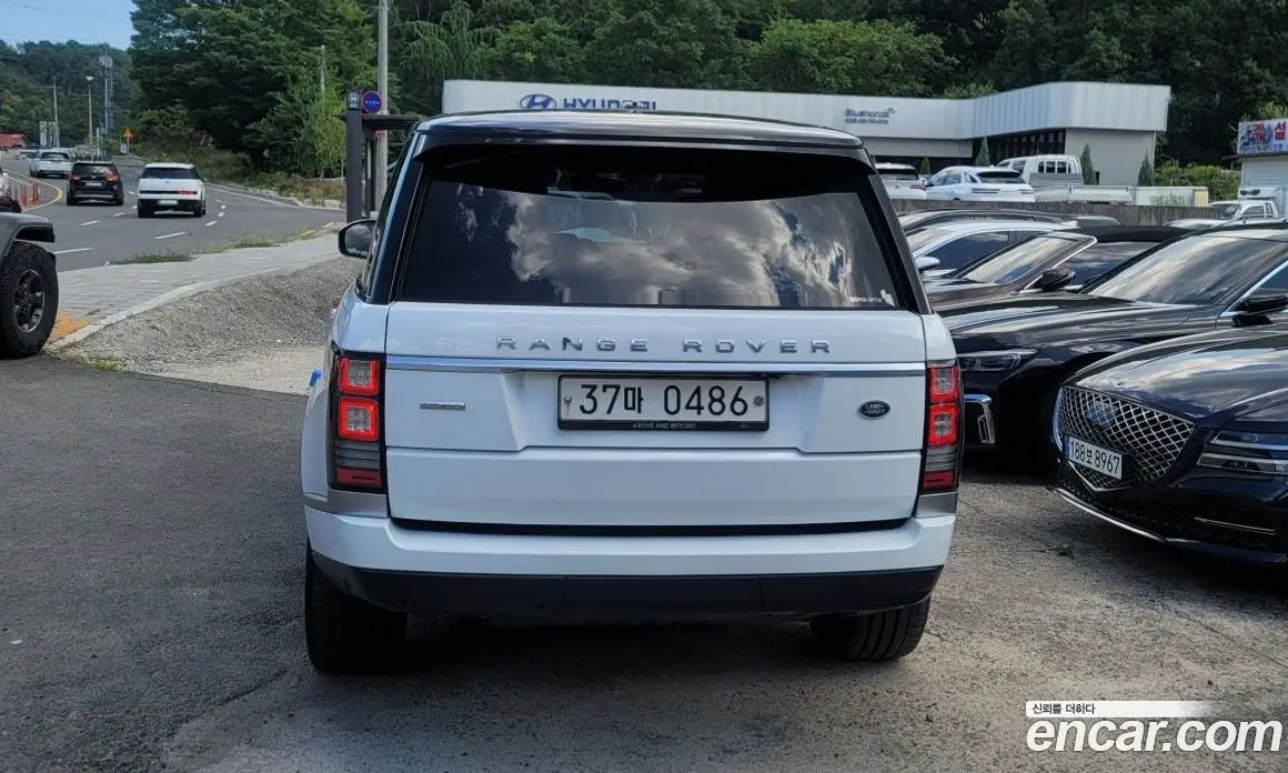 Land Rover Range Rover 2015 5.0 автомат (гидро), фото 4 Land Rover Range Rover 2015 5.0 автомат (гидро), фото 4