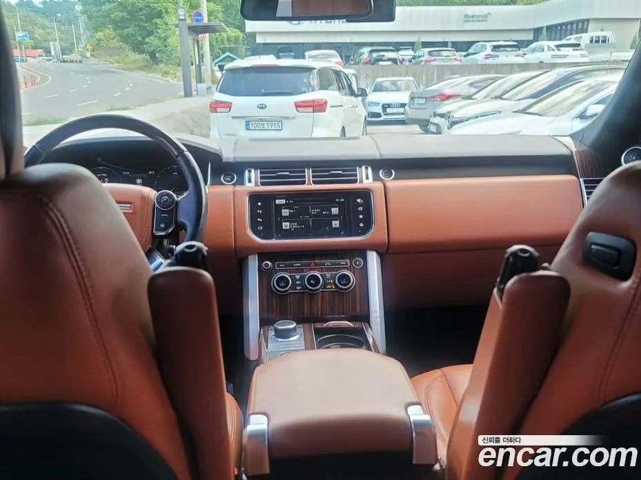 Land Rover Range Rover 2015 5.0 автомат (гидро), фото 7 Land Rover Range Rover 2015 5.0 автомат (гидро), фото 7
