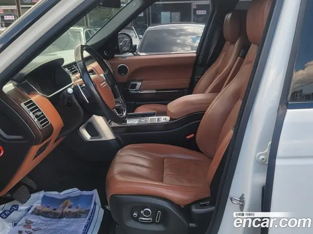 Land Rover Range Rover 2015 5.0 автомат (гидро), миниатюра 10 Land Rover Range Rover 2015 5.0 автомат (гидро), миниатюра 10