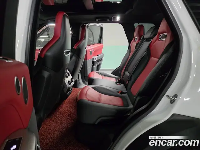 Land Rover Range Rover Sport 2018 5.0 автомат (гидро), миниатюра 6
