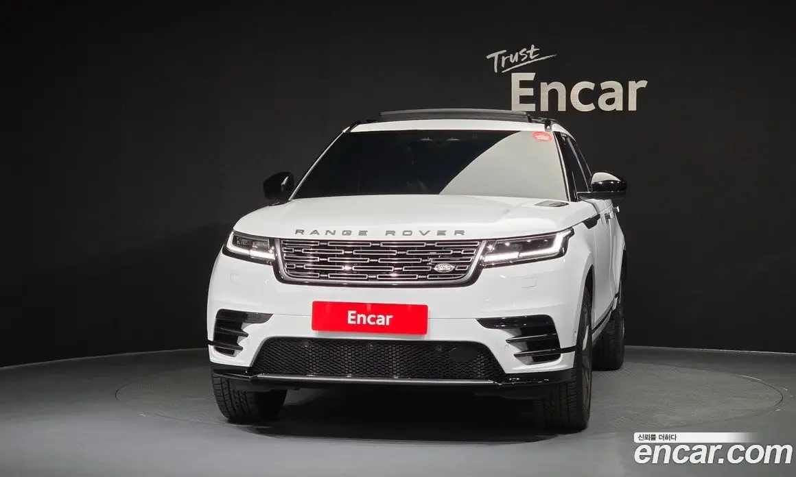 Land Rover Range Rover Velar 2026 2.0 автомат (гидро), фото 3