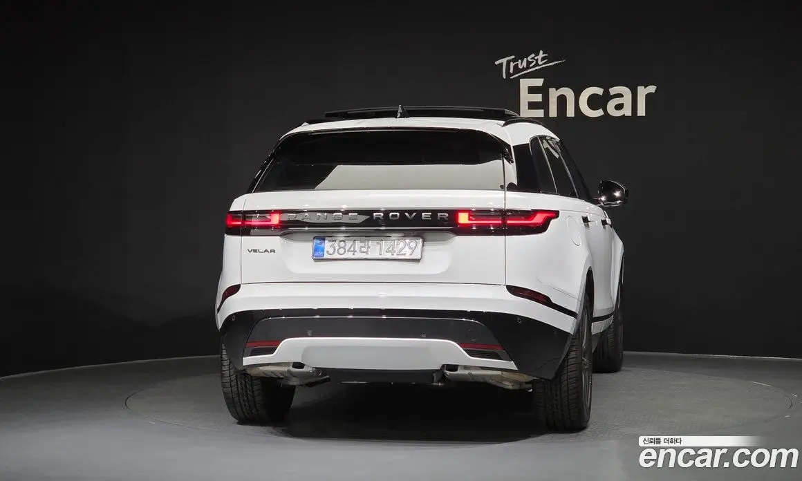 Land Rover Range Rover Velar 2026 2.0 автомат (гидро), фото 4