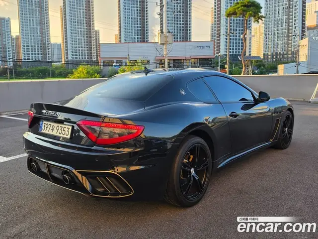 Maserati GranTurismo 2018 4.7 автомат (гидро), миниатюра 2