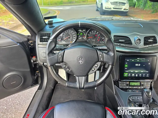 Maserati GranTurismo 2018 4.7 автомат (гидро), миниатюра 11