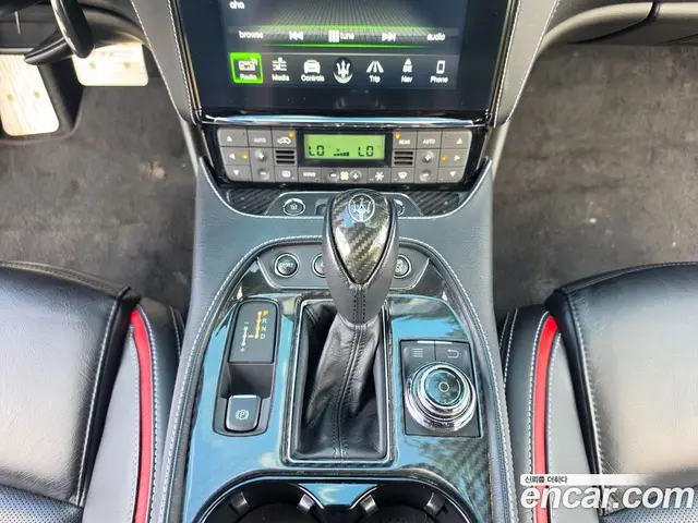 Maserati GranTurismo 2018 4.7 автомат (гидро), миниатюра 12