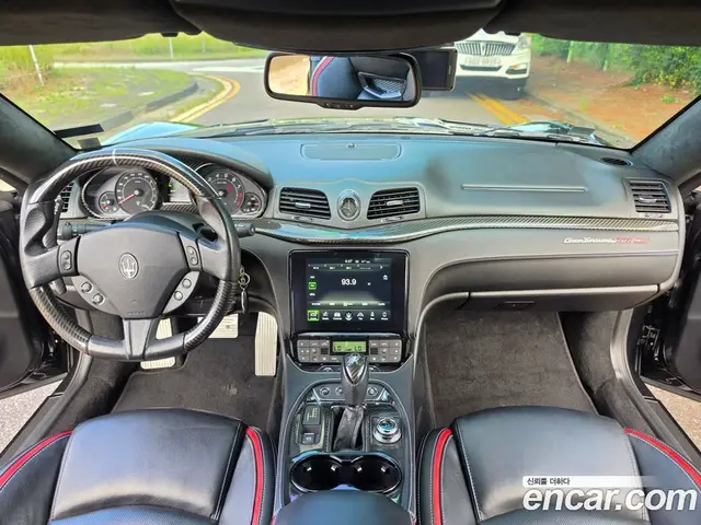 Maserati GranTurismo 2018 4.7 автомат (гидро), миниатюра 9