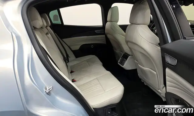 Maserati Grecale 2023 2.0 автомат (гидро), миниатюра 11