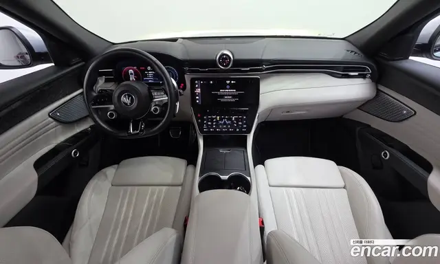 Maserati Grecale 2023 2.0 автомат (гидро), миниатюра 7
