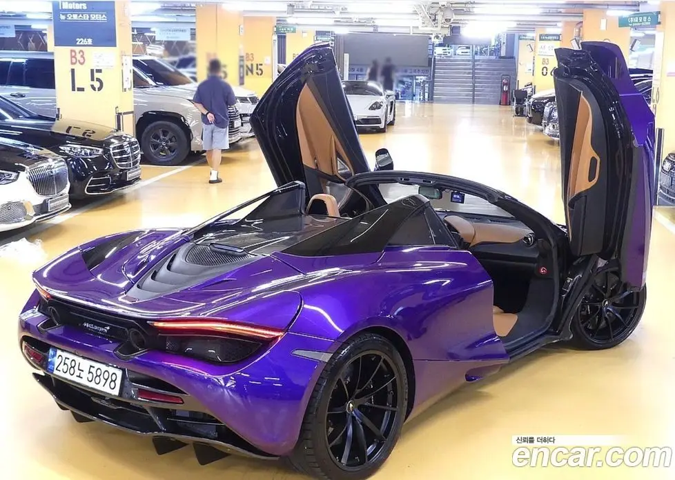 McLaren 720S 2020 4.0 автомат (гидро), фото 4
