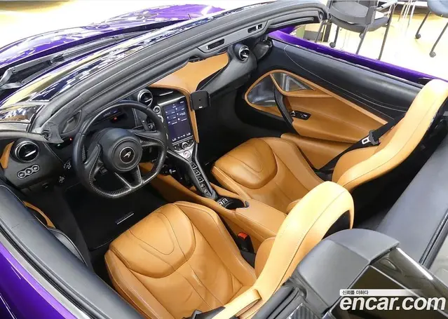 McLaren 720S 2020 4.0 автомат (гидро), миниатюра 9