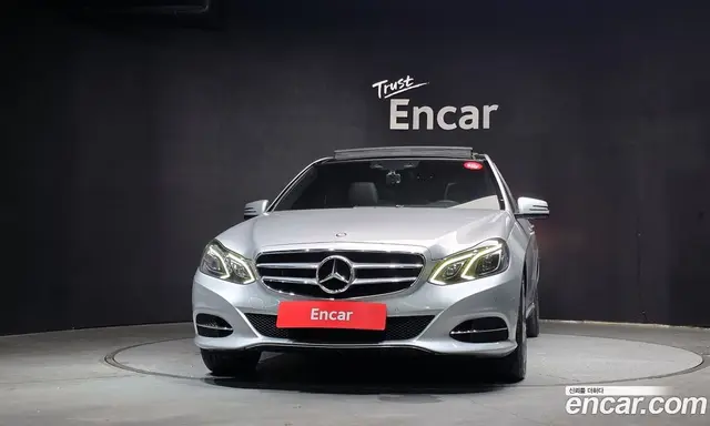 Mercedes-Benz E-Class 2014 3.5 автомат (гидро), миниатюра 3