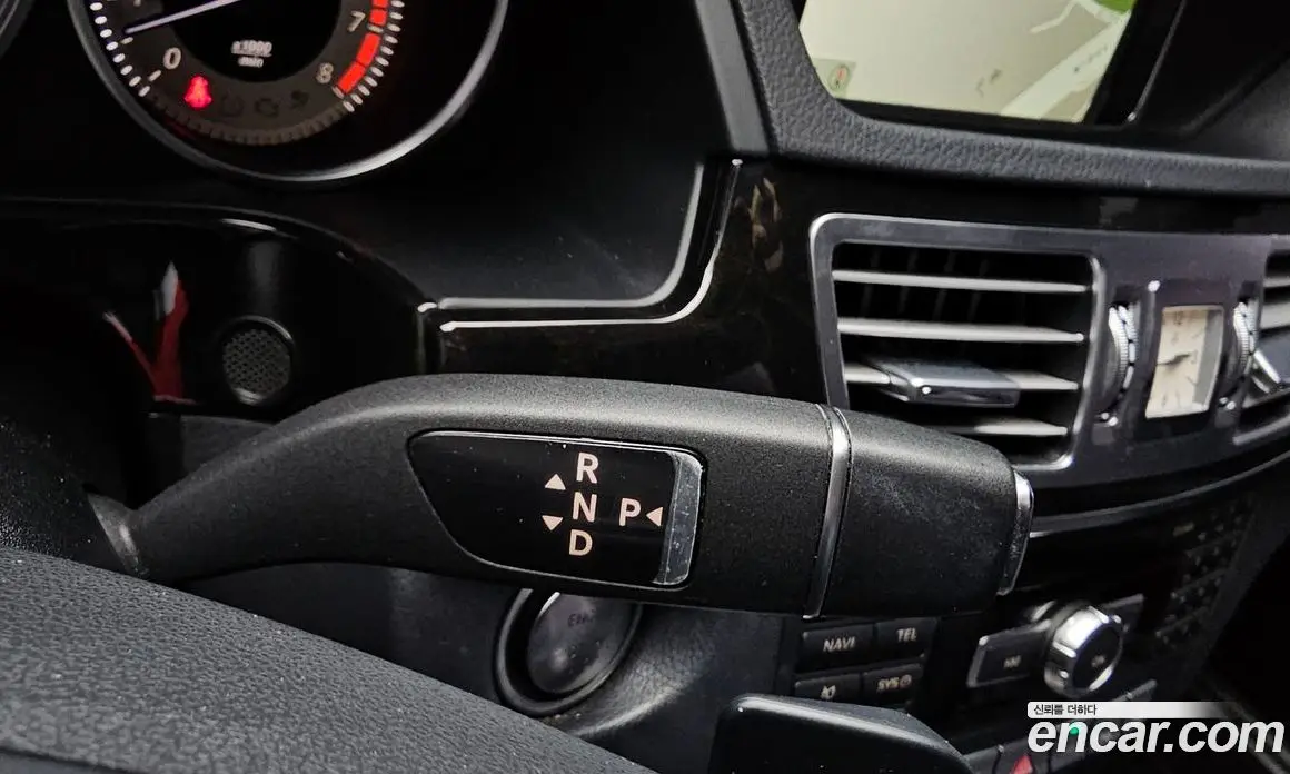 Mercedes-Benz E-Class 2014 3.5 автомат (гидро), фото 9