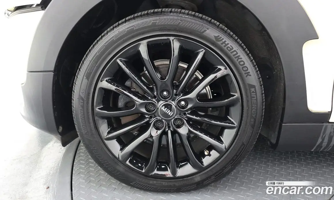 Mini Clubman 2017 1.5 автомат (гидро), фото 5 Mini Clubman 2017 1.5 автомат (гидро), фото 5