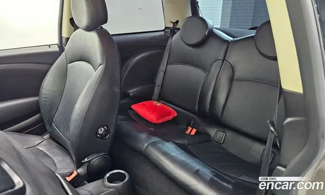 Mini Cooper 2011 1.6 автомат (гидро), миниатюра 11