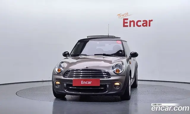 Mini Cooper 2011 1.6 автомат (гидро), миниатюра 3