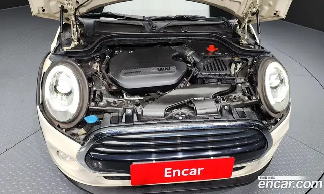Mini Cooper 2018 1.5 автомат (гидро), миниатюра 6 Mini Cooper 2018 1.5 автомат (гидро), миниатюра 6