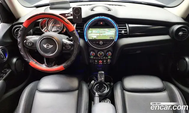 Mini Cooper 2018 1.5 автомат (гидро), миниатюра 7 Mini Cooper 2018 1.5 автомат (гидро), миниатюра 7