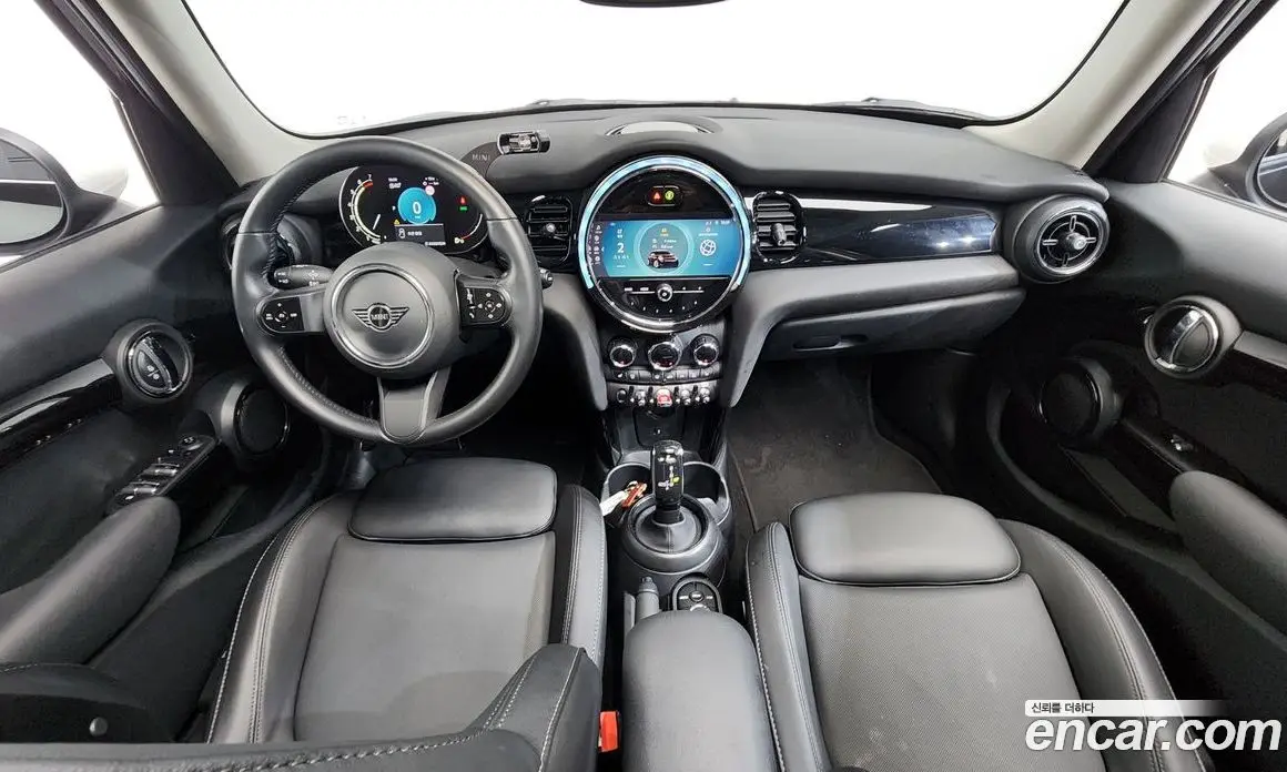 Mini Cooper 2021 1.5 автомат (гидро), фото 6 Mini Cooper 2021 1.5 автомат (гидро), фото 6