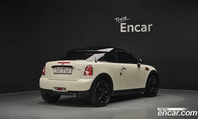 Mini Coupe 2012 1.6 автомат (гидро), миниатюра 2