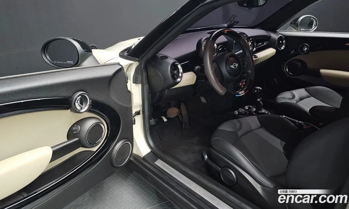 Mini Coupe 2012 1.6 автомат (гидро), фото 11