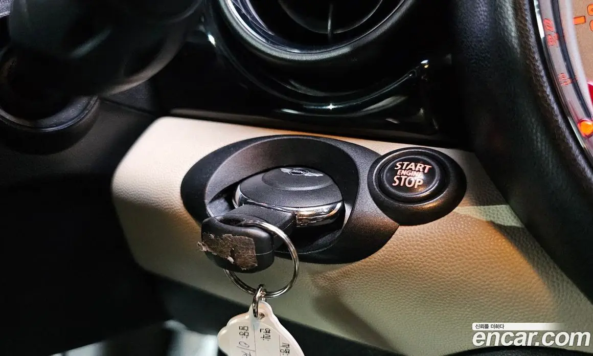 Mini Coupe 2012 1.6 автомат (гидро), фото 17