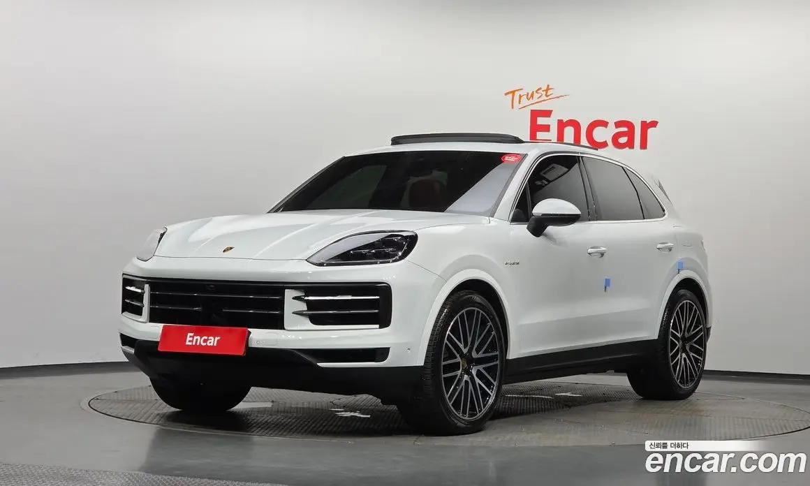 Porsche Cayenne 2024 3.0 автомат (гидро), фото 1 Porsche Cayenne 2024 3.0 автомат (гидро), фото 1
