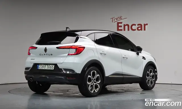 Renault (Samsung) Captur 2021 1.3 автомат (гидро), миниатюра 2 Renault (Samsung) Captur 2021 1.3 автомат (гидро), миниатюра 2