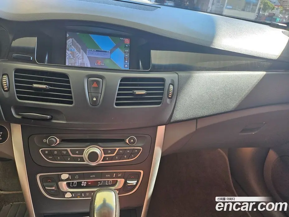 Renault (Samsung) SM5 2011 2.0 автомат (гидро), фото 15 Renault (Samsung) SM5 2011 2.0 автомат (гидро), фото 15