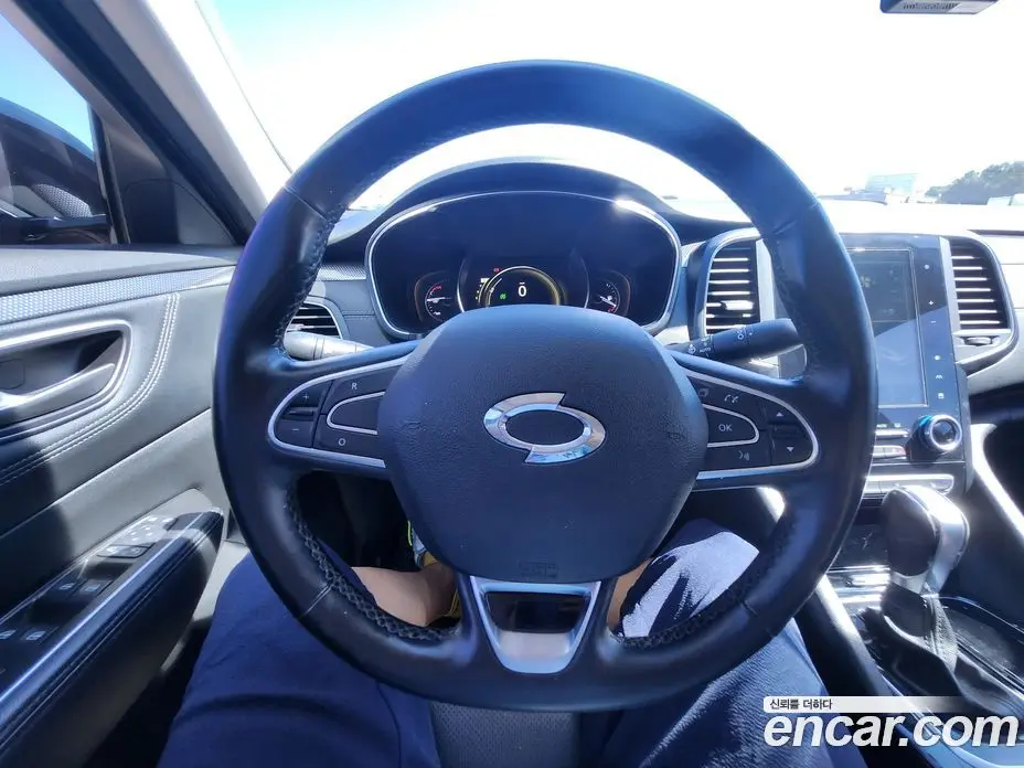 Renault (Samsung) SM6 2018 2.0 автомат (гидро), фото 15 Renault (Samsung) SM6 2018 2.0 автомат (гидро), фото 15