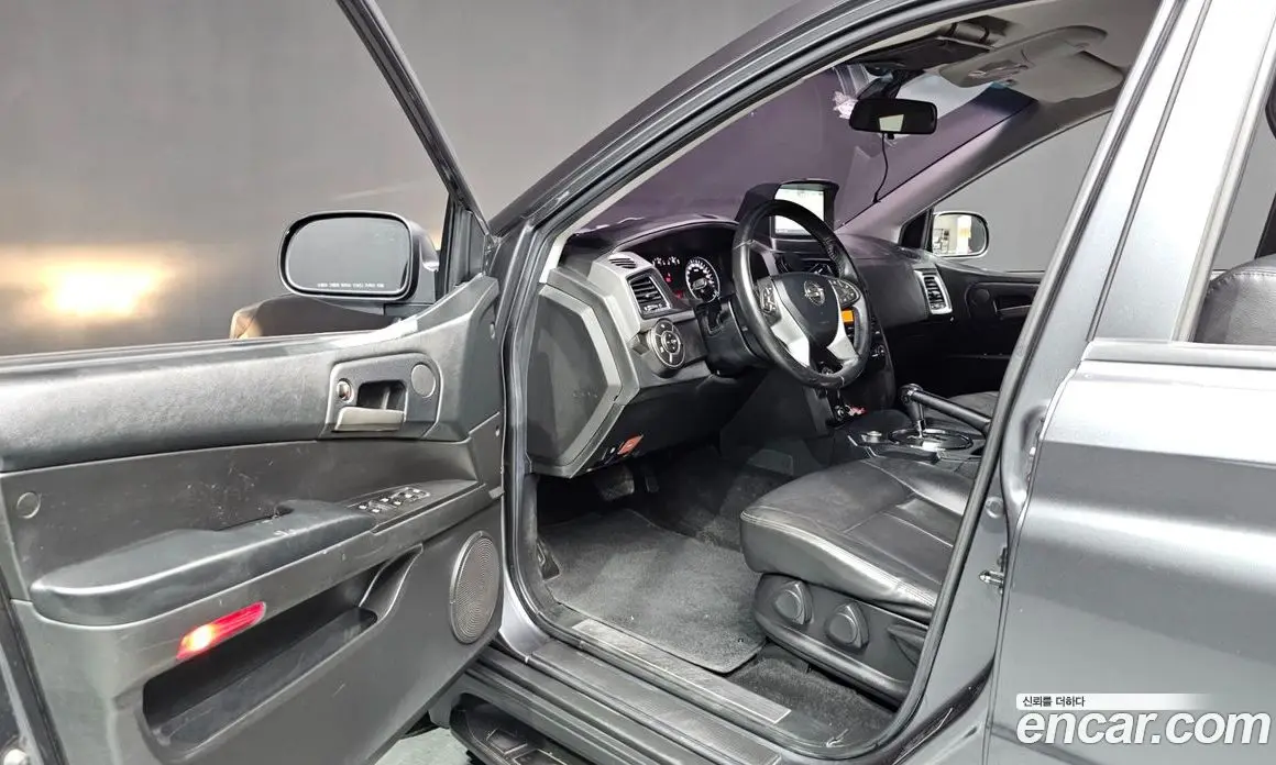 SsangYong Korando 2016 2.0 автомат (гидро), фото 10