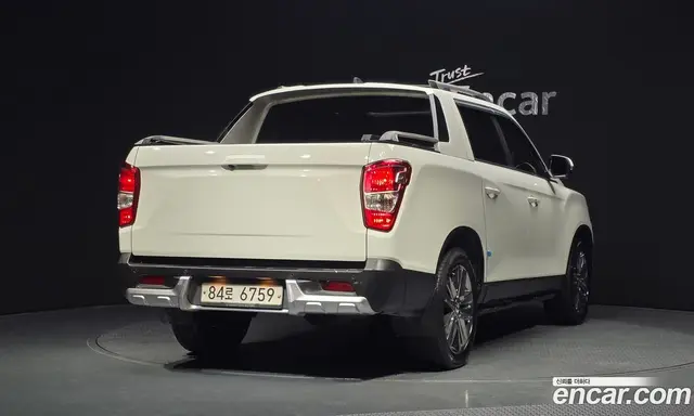 SsangYong Rexton 2018 2.2 автомат (гидро), миниатюра 2 SsangYong Rexton 2018 2.2 автомат (гидро), миниатюра 2