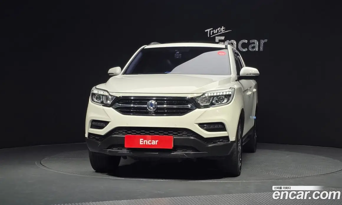 SsangYong Rexton 2018 2.2 автомат (гидро), фото 3 SsangYong Rexton 2018 2.2 автомат (гидро), фото 3