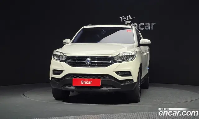SsangYong Rexton 2018 2.2 автомат (гидро), миниатюра 3 SsangYong Rexton 2018 2.2 автомат (гидро), миниатюра 3