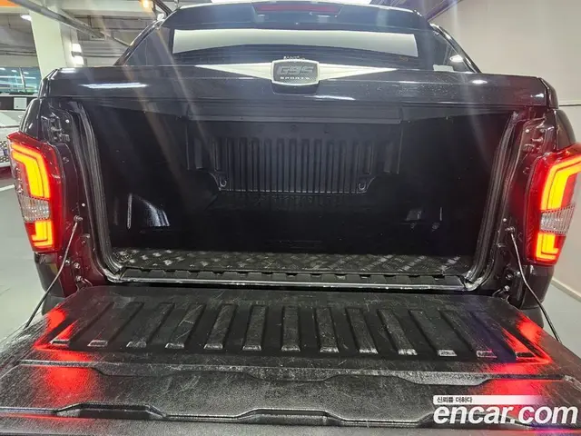 SsangYong Rexton 2022 2.2 автомат (гидро), миниатюра 7