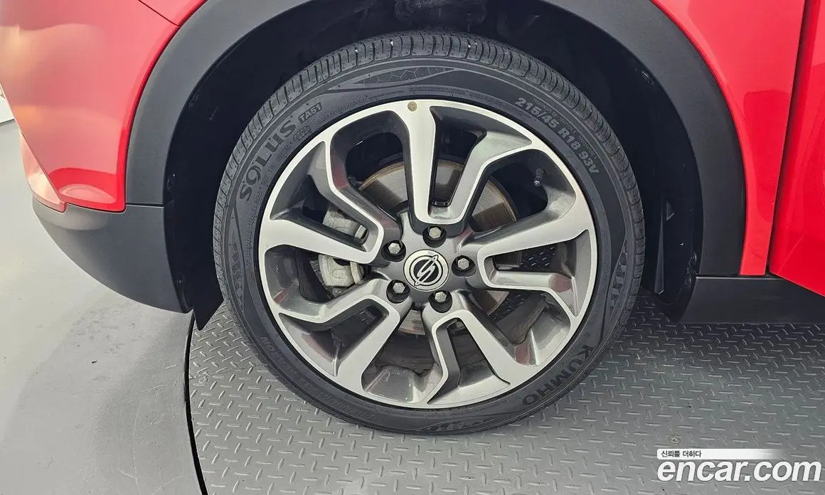 SsangYong TIBOLI 2015 1.6 автомат (гидро), фото 5