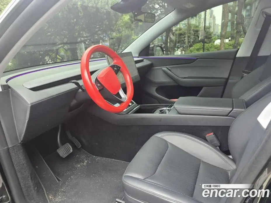 Tesla Model Y 2025 автомат (гидро), фото 6