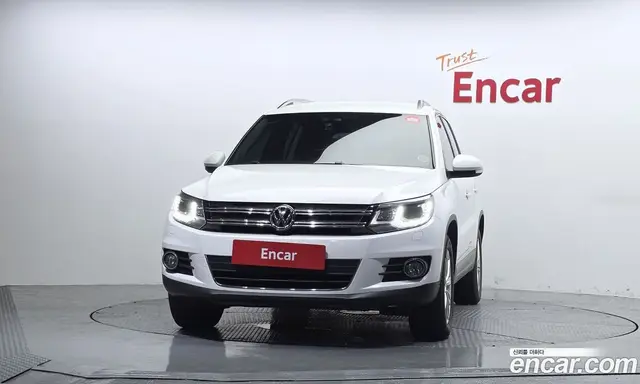 Volkswagen Tiguan 2015 2.0 автомат (гидро), миниатюра 3 Volkswagen Tiguan 2015 2.0 автомат (гидро), миниатюра 3
