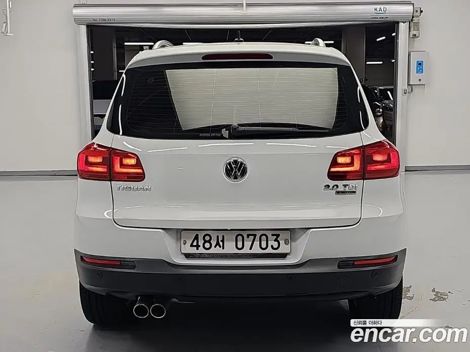 Volkswagen Tiguan 2015 2.0 автомат (гидро), фото 3 Volkswagen Tiguan 2015 2.0 автомат (гидро), фото 3