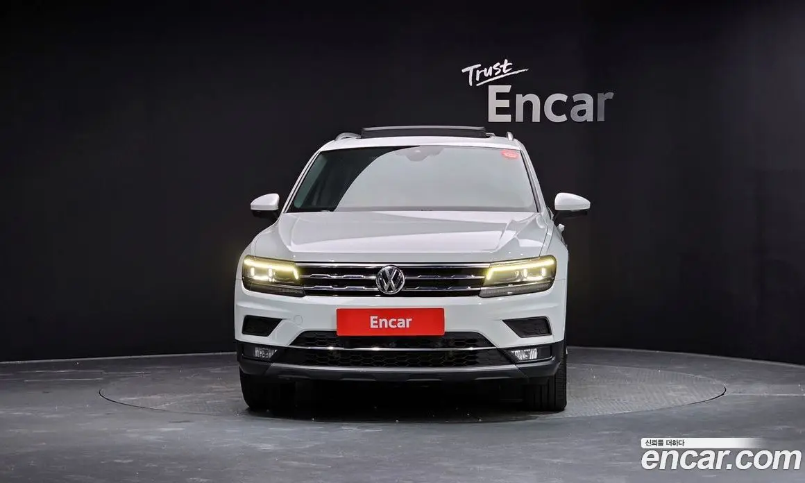 Volkswagen Tiguan 2020 2.0 автомат (гидро), фото 3