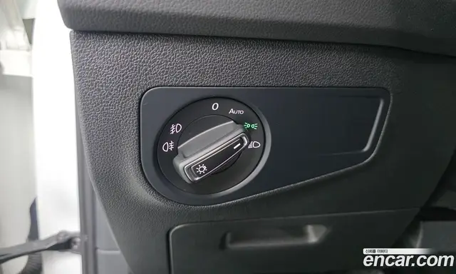Volkswagen Tiguan 2020 2.0 автомат (гидро), миниатюра 12
