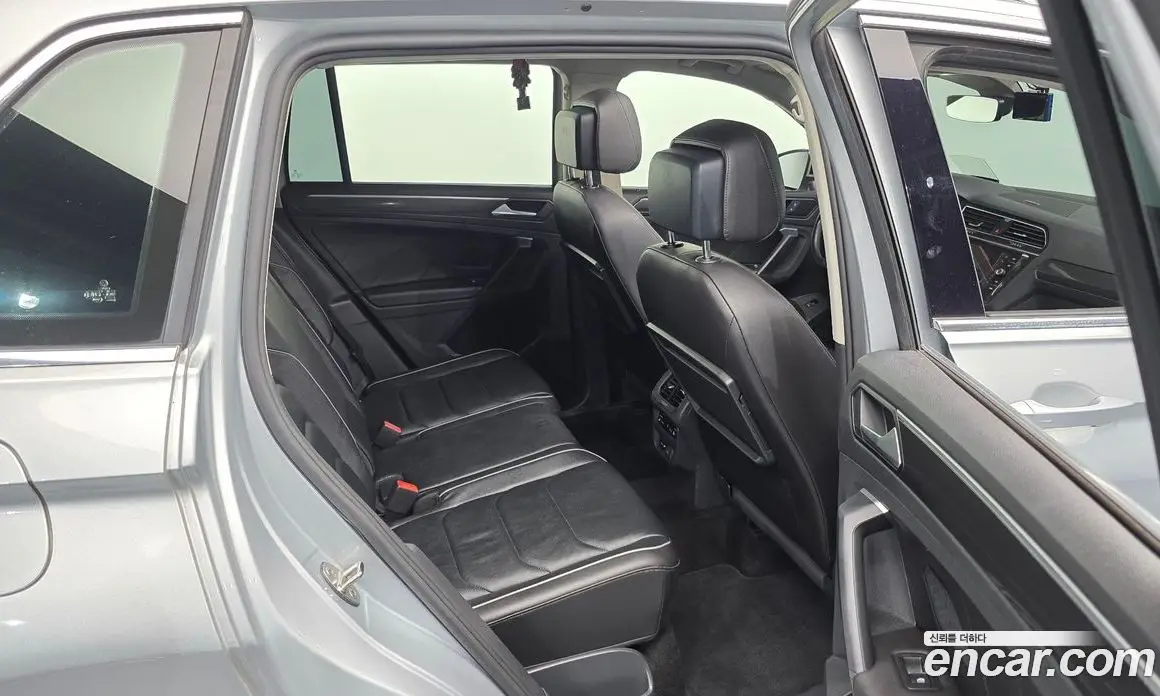 Volkswagen Tiguan 2020 2.0 автомат (гидро), фото 12