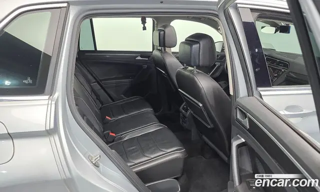 Volkswagen Tiguan 2020 2.0 автомат (гидро), миниатюра 12