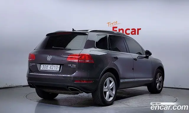 Volkswagen Touareg 2013 3.0 автомат (гидро), миниатюра 2