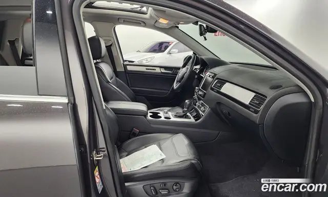 Volkswagen Touareg 2013 3.0 автомат (гидро), миниатюра 11