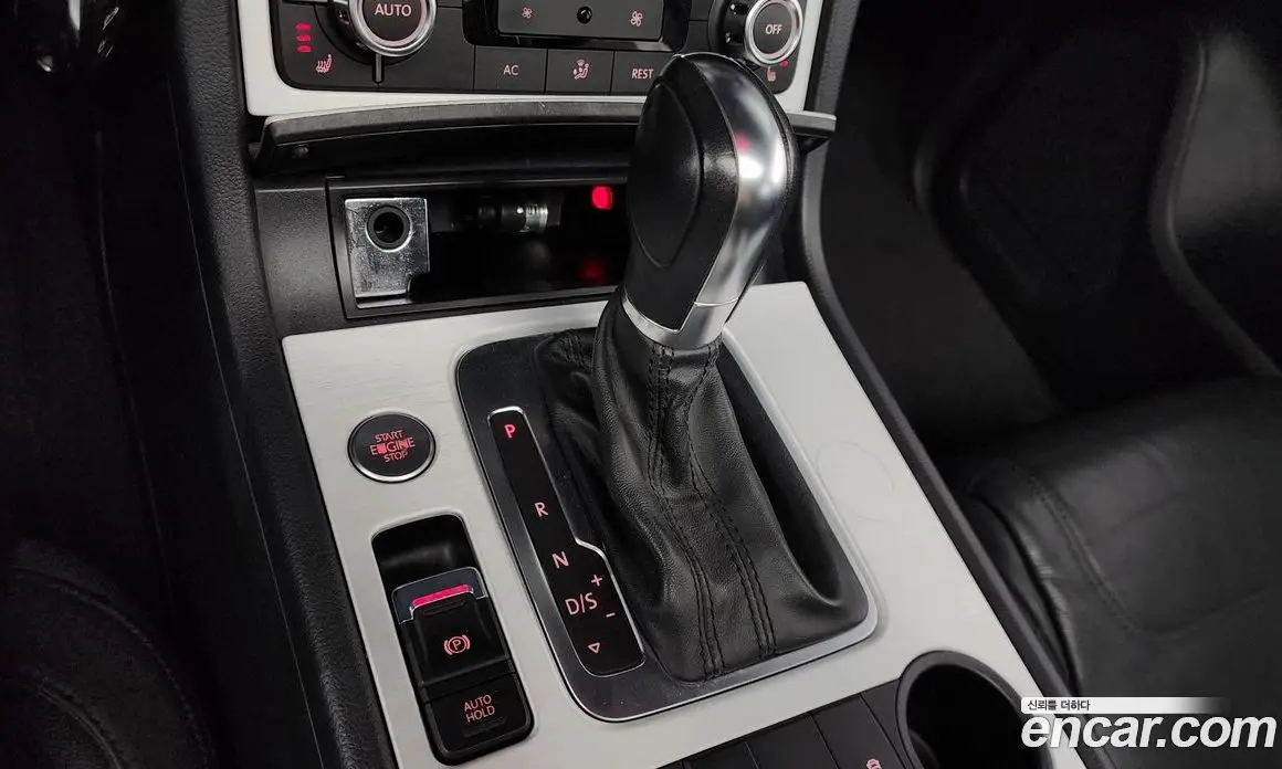 Volkswagen Touareg 2013 3.0 автомат (гидро), фото 9