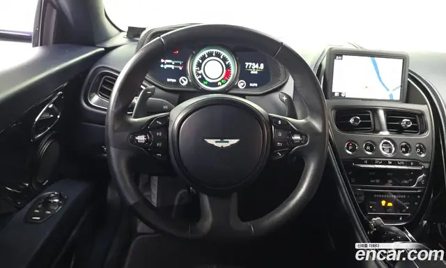 Aston Martin DB11 2017 5.2 автомат (гидро), миниатюра 12