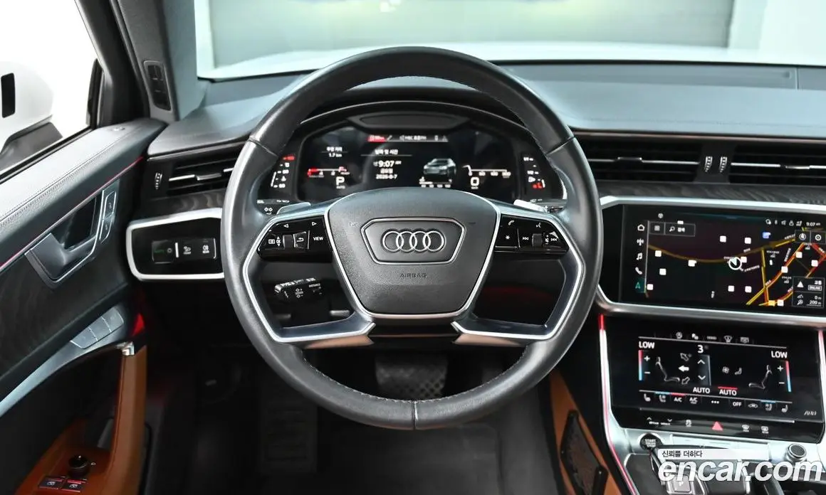 Audi A6 2023 2.0 автомат (гидро), фото 13