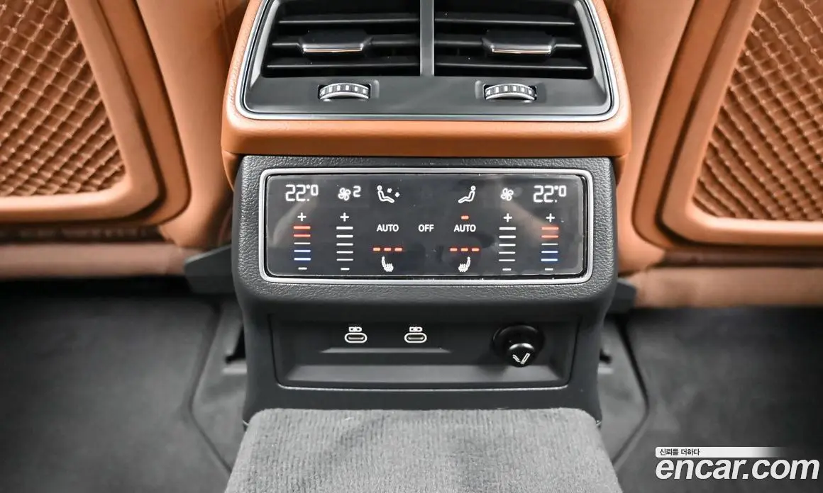 Audi A6 2023 2.0 автомат (гидро), фото 16