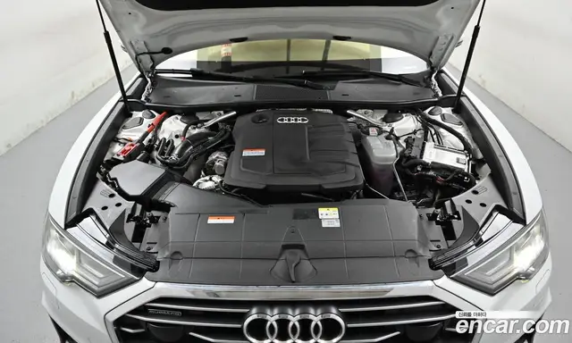 Audi A6 2023 2.0 автомат (гидро), миниатюра 6