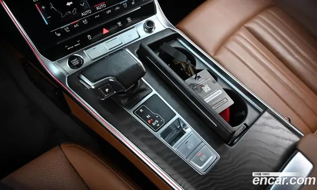 Audi A6 2023 2.0 автомат (гидро), миниатюра 9